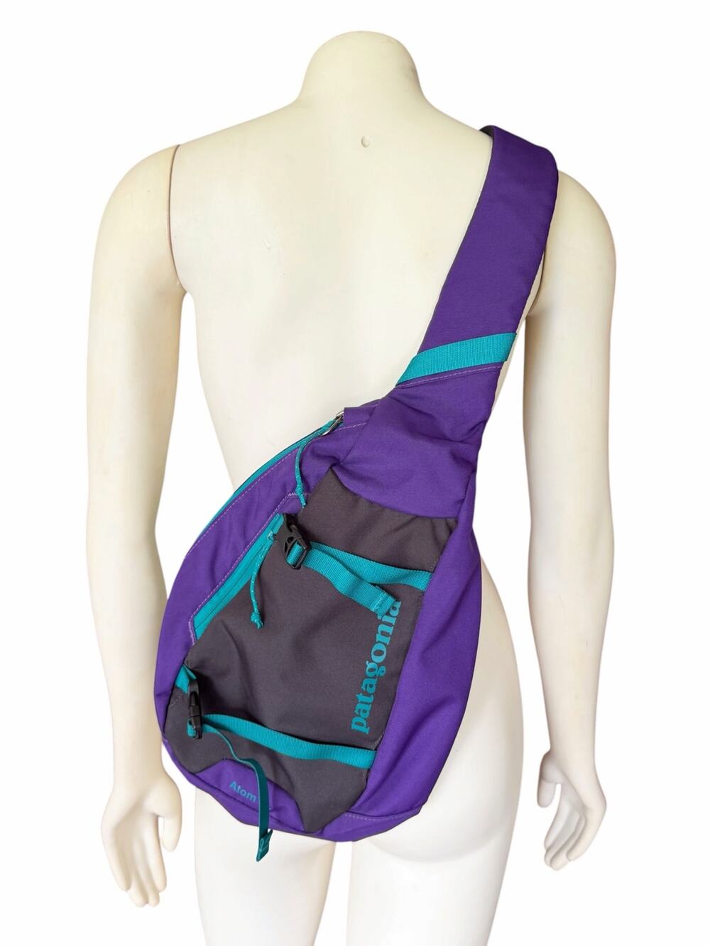 Patagonia Atom Sling 8L Purple Black Teal Crossbody Bag From Japan Used